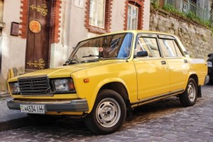 Стёкла на ВАЗ 2107: назначение и замена