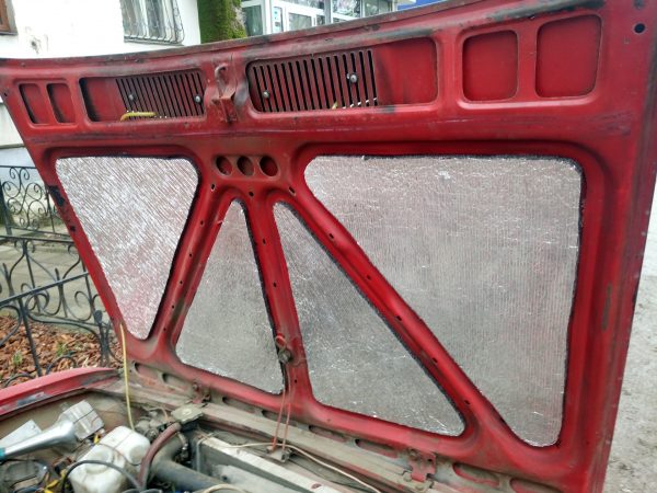 Виброизоляция капота